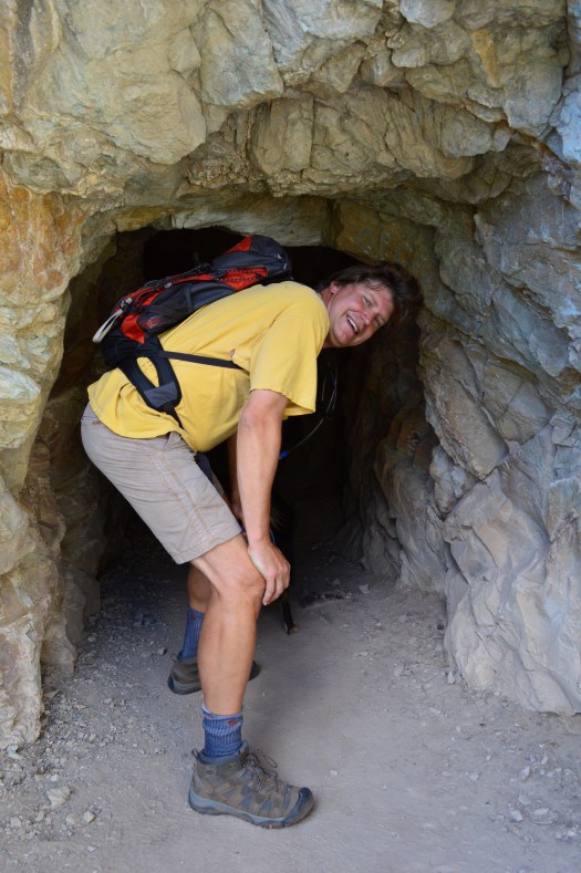 Deas goes through a really low tunnel!