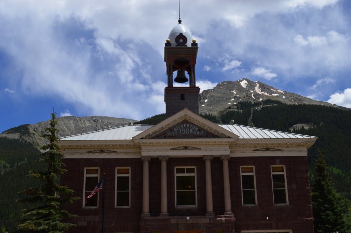 Silverton City Hall
