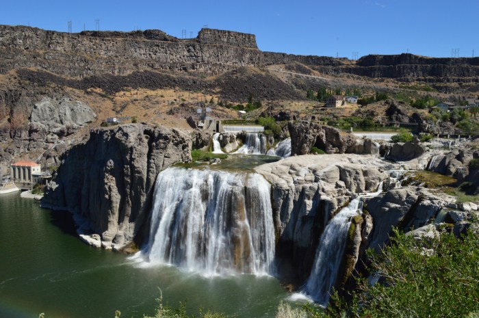 Shoshone Falls